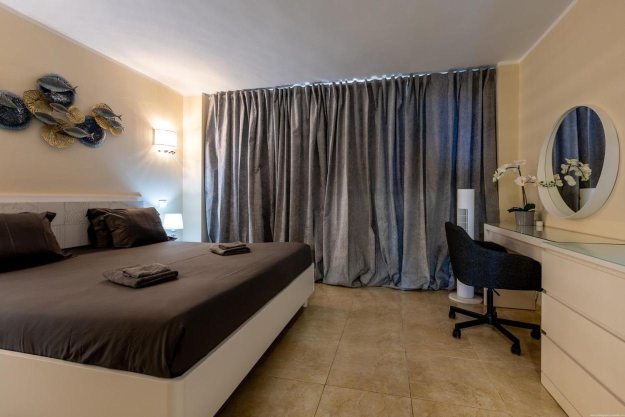 Sea Front Spacious 2 Bedroom Apartment