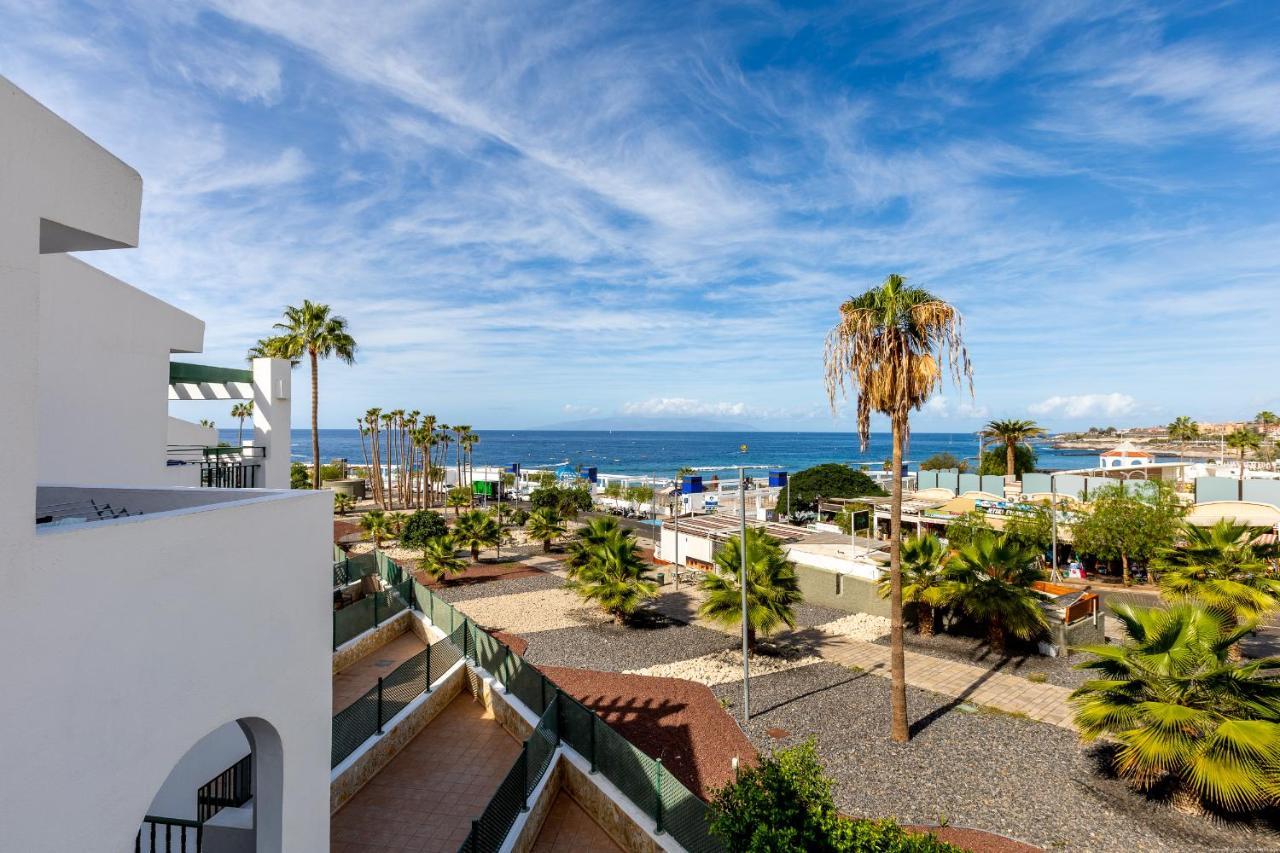 Sea Front Spacious 2 Bedroom *