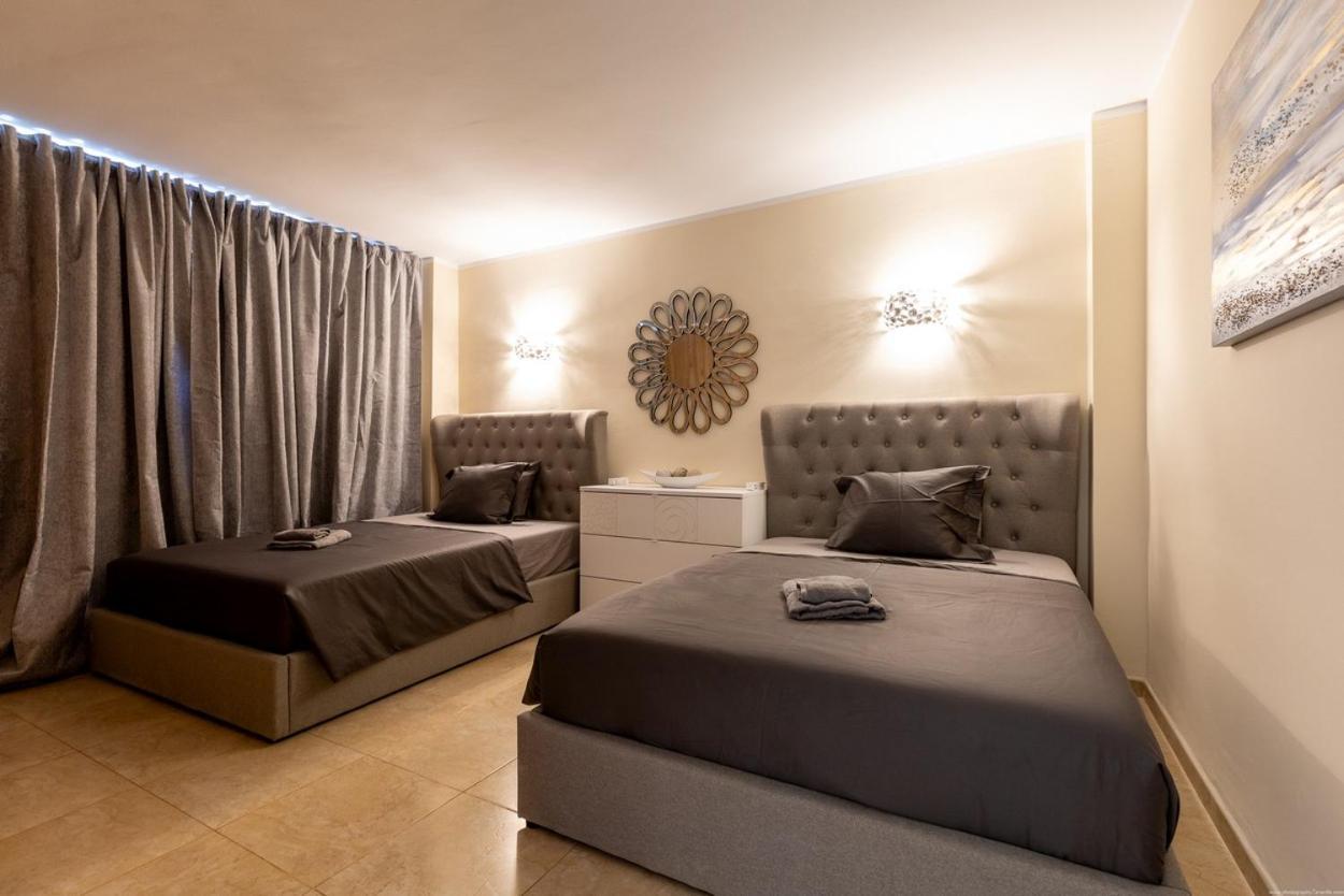 Sea Front Spacious 2 Bedroom Appartement Costa Adeje (Tenerife)